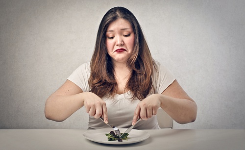 10 причин, почему килограммы не уходят, даже если ты почти не ешь